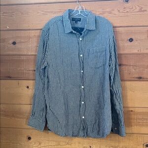 Banana Republic button down standard fit